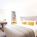 Mercure Centrum Hotel 3*