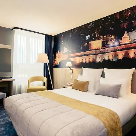 מלון Mercure Centrum 3*