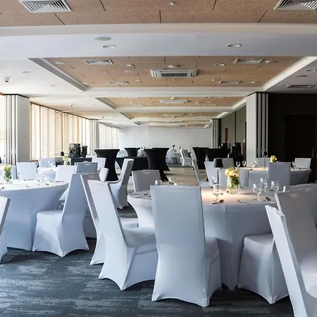 Mercure Centrum 3*
