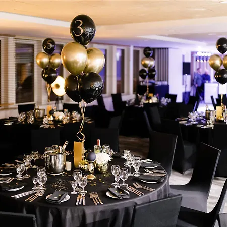 Mercure Centrum Hotel 3*