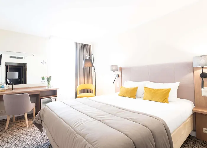 Mercure Centrum Hotel 3*